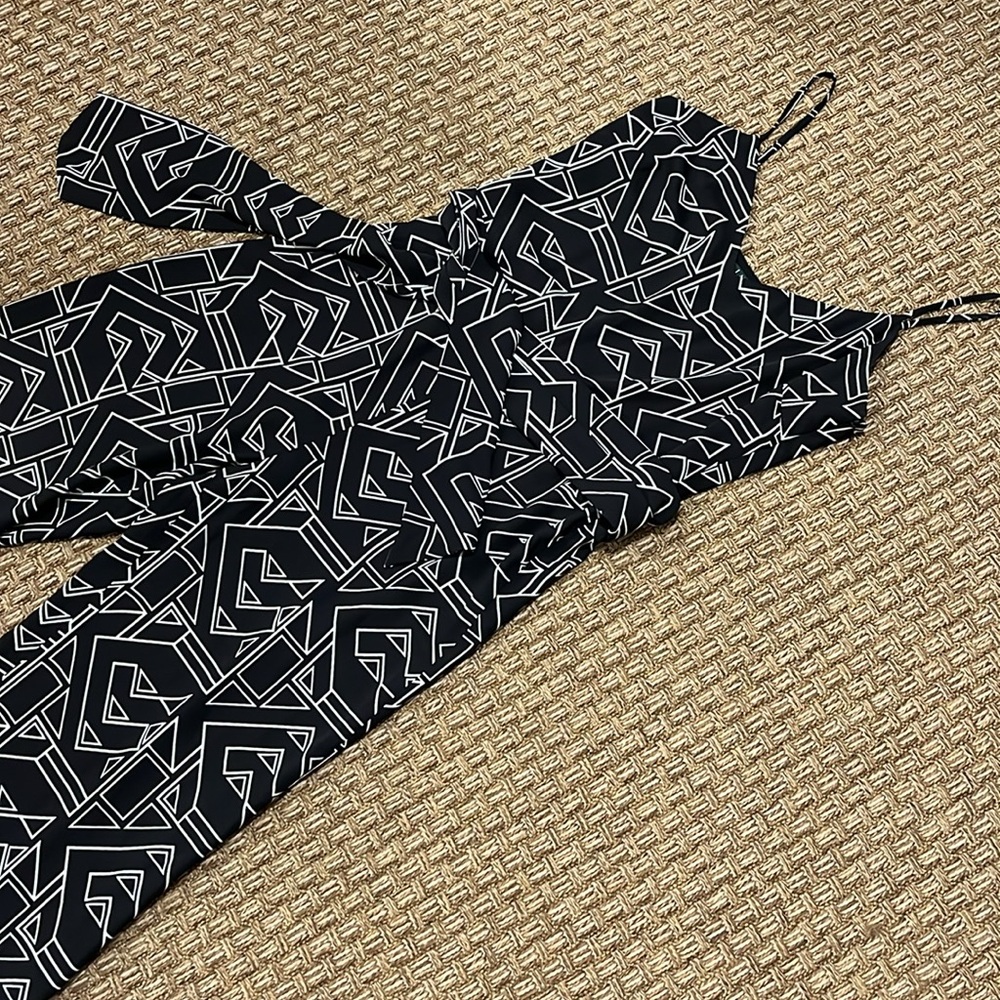 LAUREN Ralph Lauren jumpsuit, size 6, excellent condition.